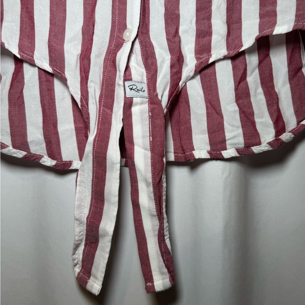 Rails Maroon White Striped Tie-Front Button Down Shirt Size S - Picture 2 of 6